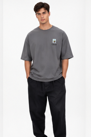 Men's Oversized Graphic Print Round Neck T-Shirt